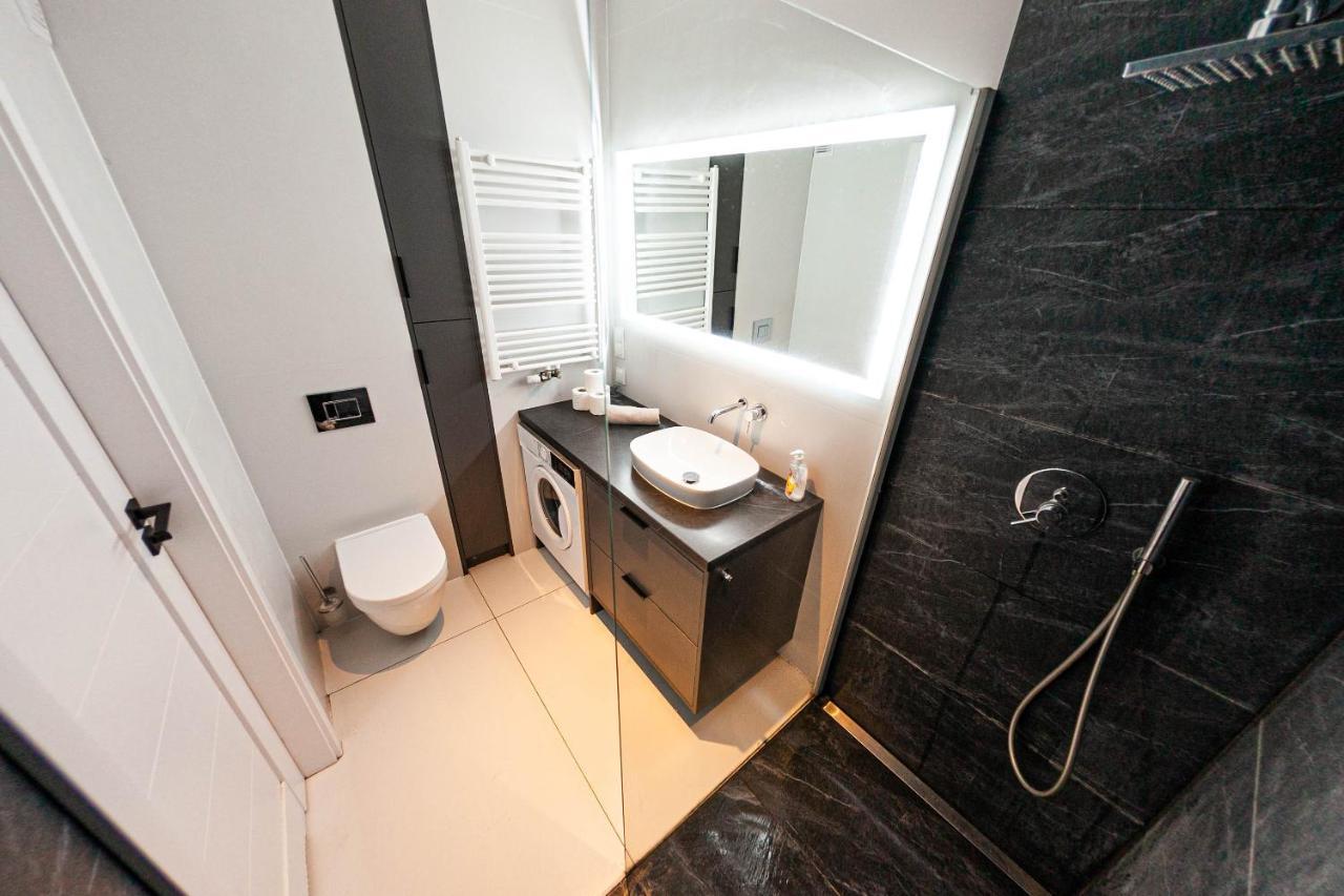 Exclusive Marina Apartment กดัญสก์ ภายนอก รูปภาพ